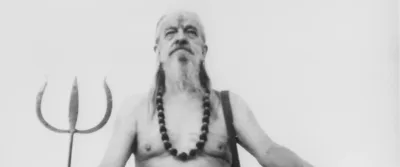 Shri Gurudev Mahendranath with trishul